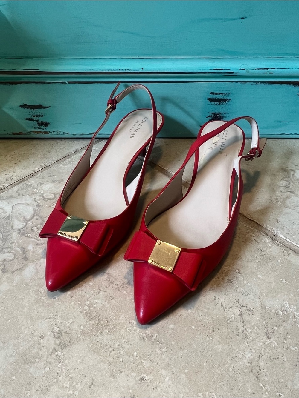 Cole Haan Tali Bow Sling w/ Gold Logo Red Womens 8B Sling Back 2" Kitten Heels